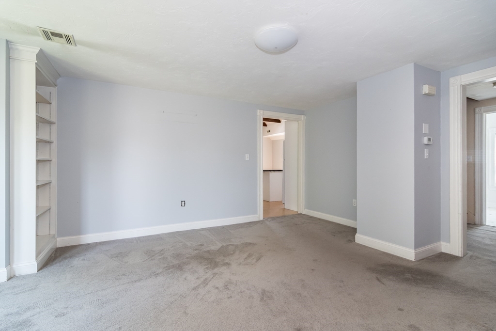 41 W Central, Natick