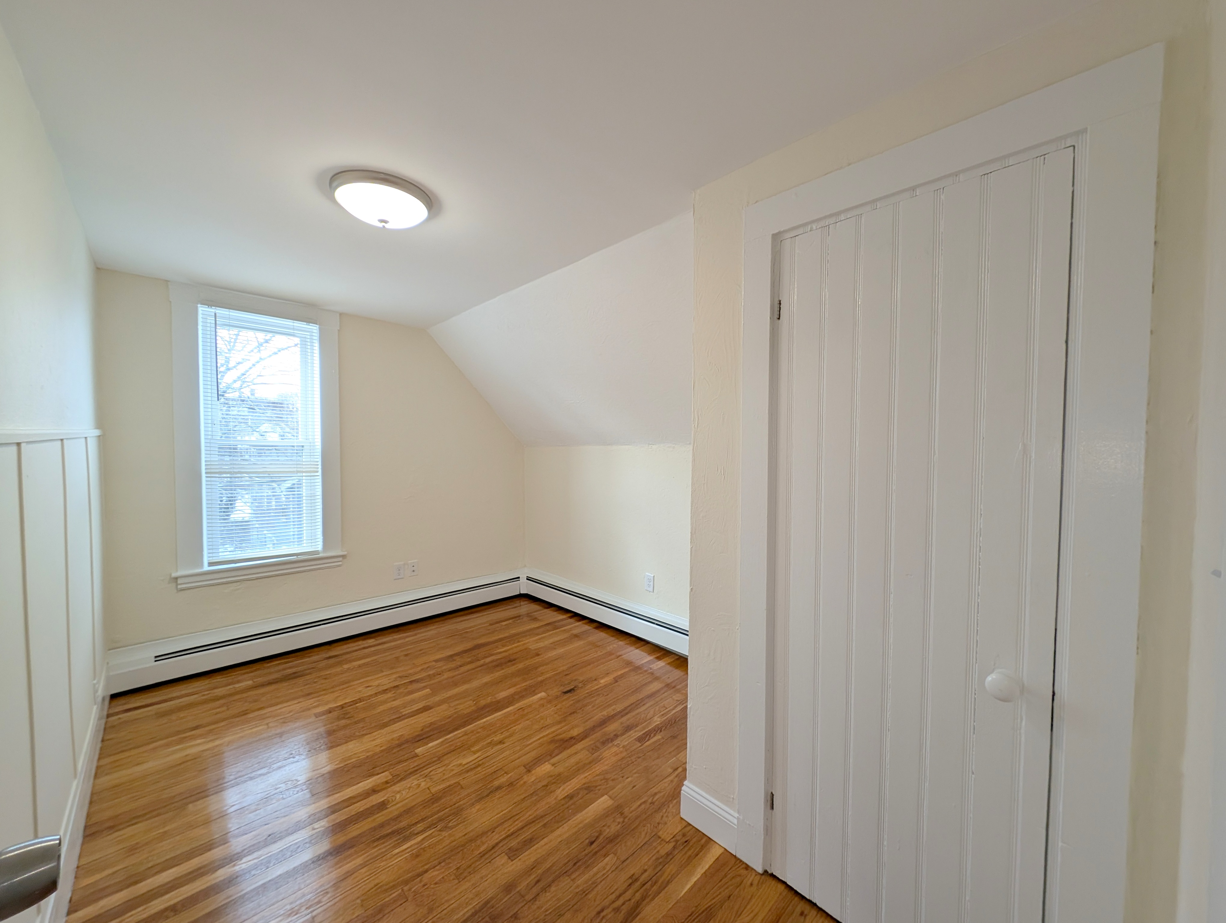 47 Orchard St, Medford