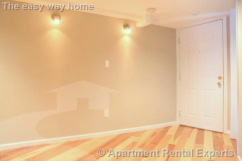 17 Bow St, Union Square