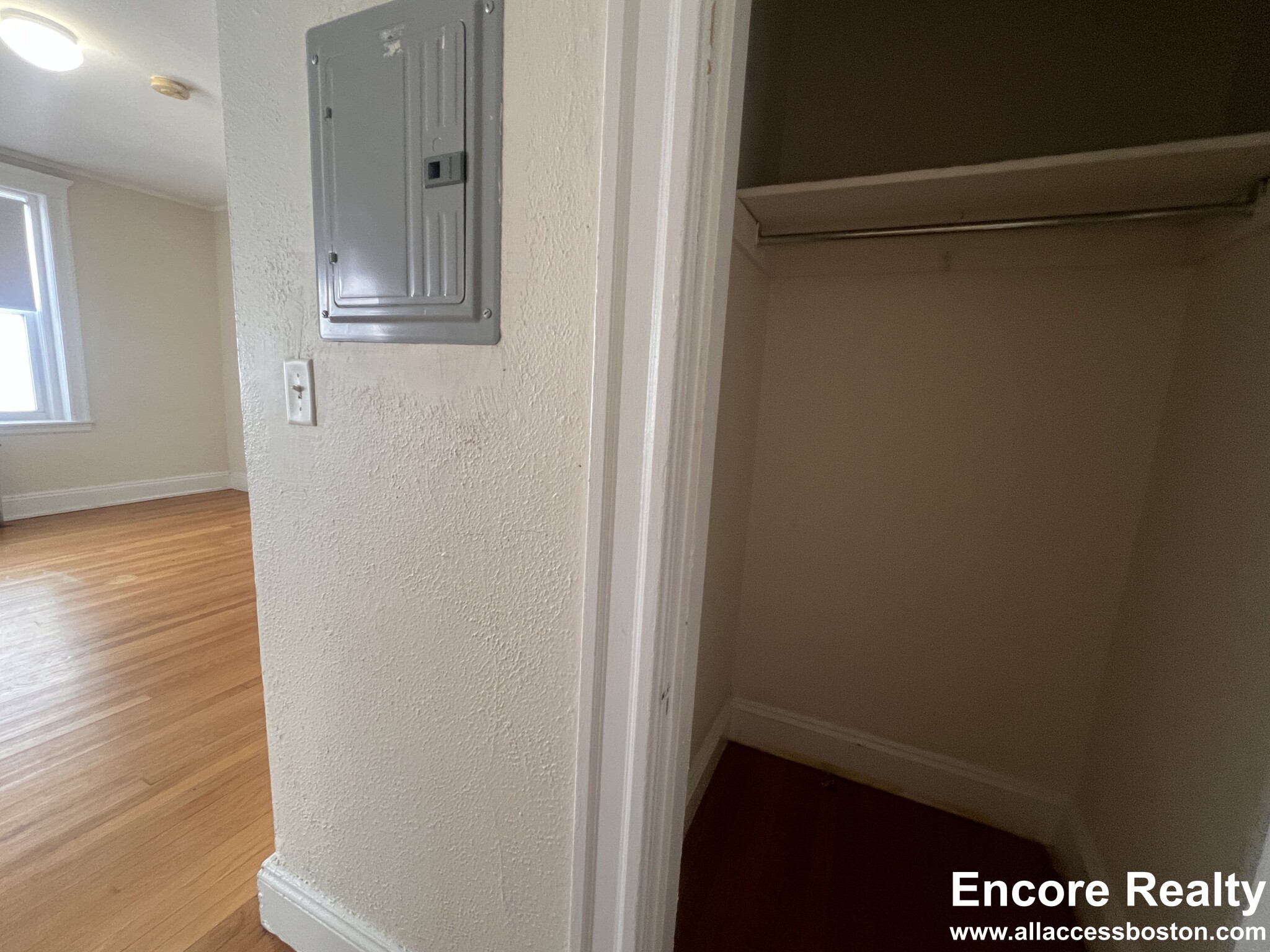 1163 Boylston St, Fenway