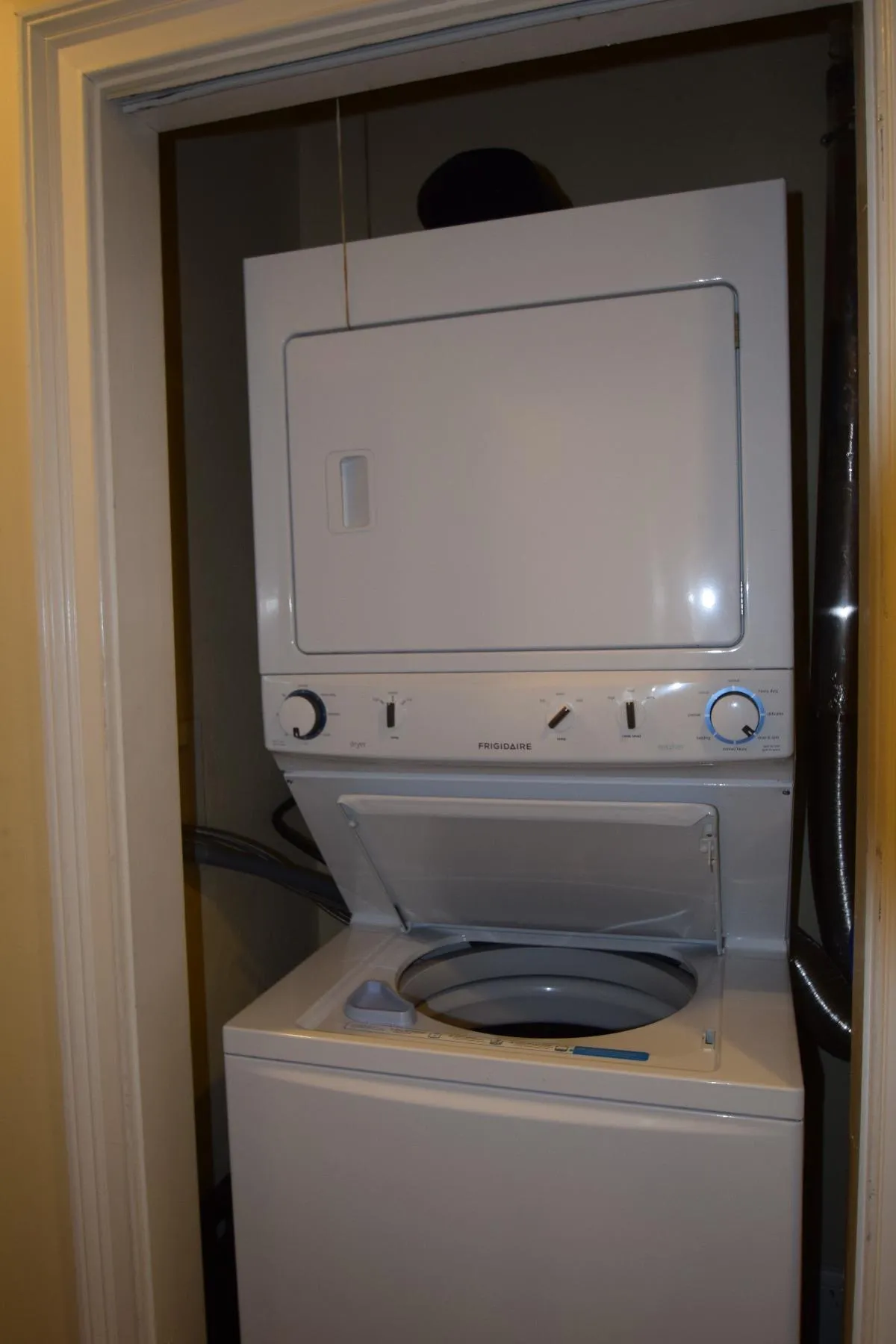 731 Parker St, Mission Hill