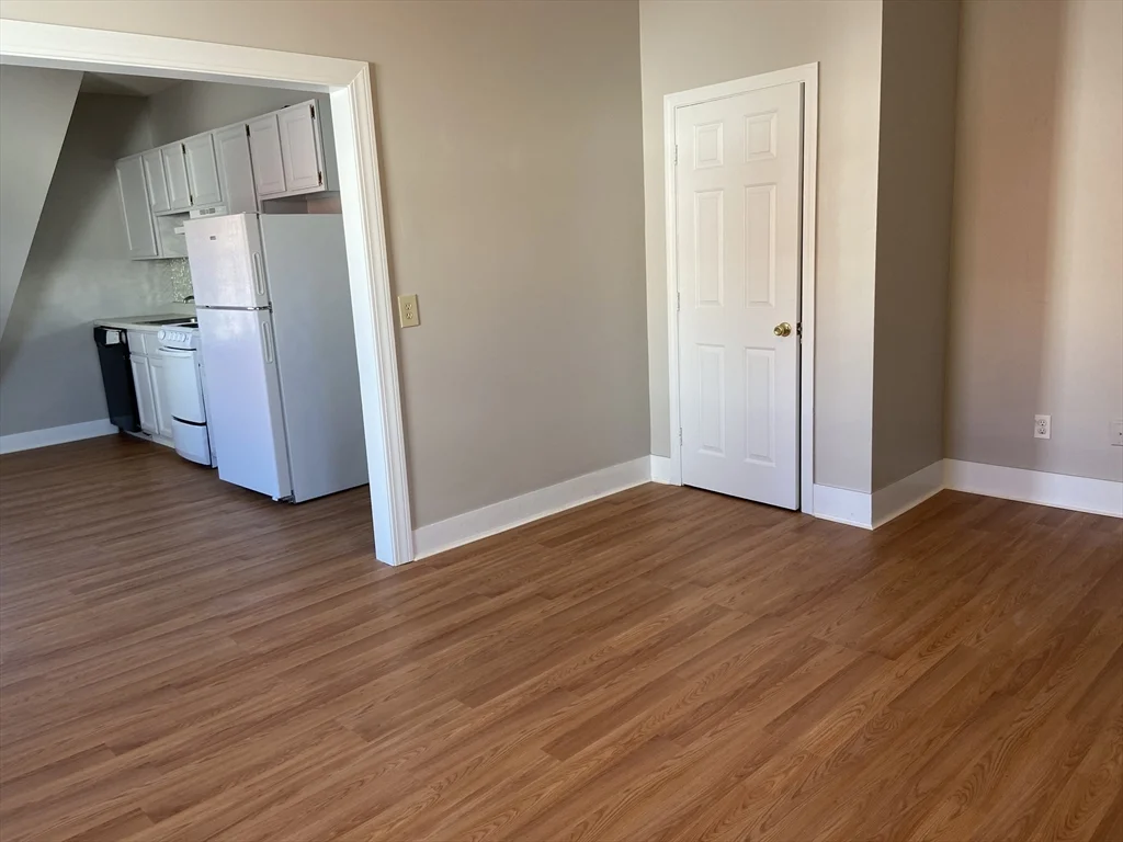 16 Lincoln St, Malden