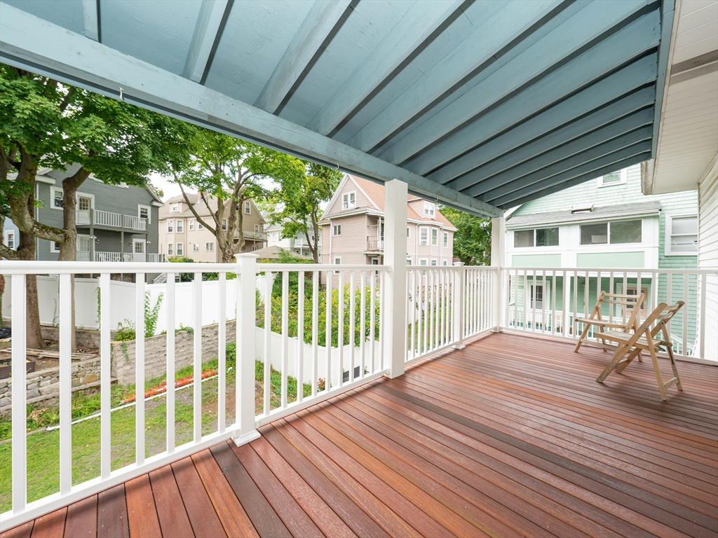 32 Rangeley Rd, Arlington