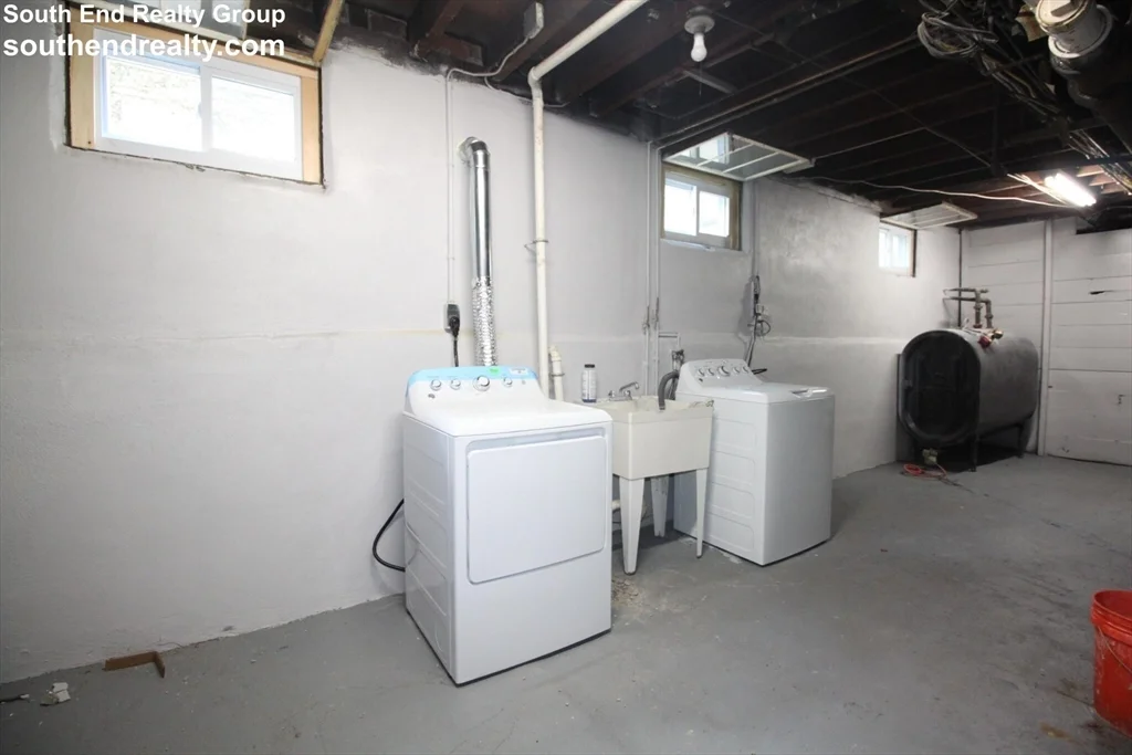 20 Egerton Rd, Arlington