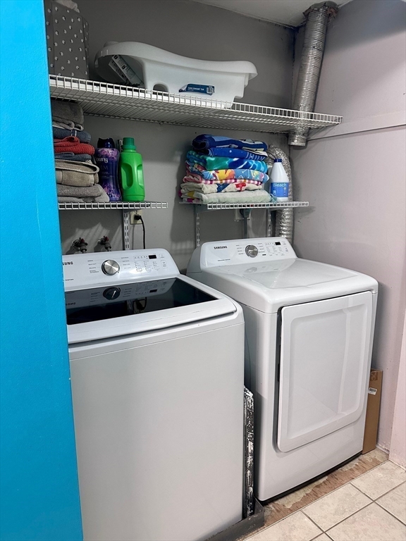 560 Bedford St, Abington