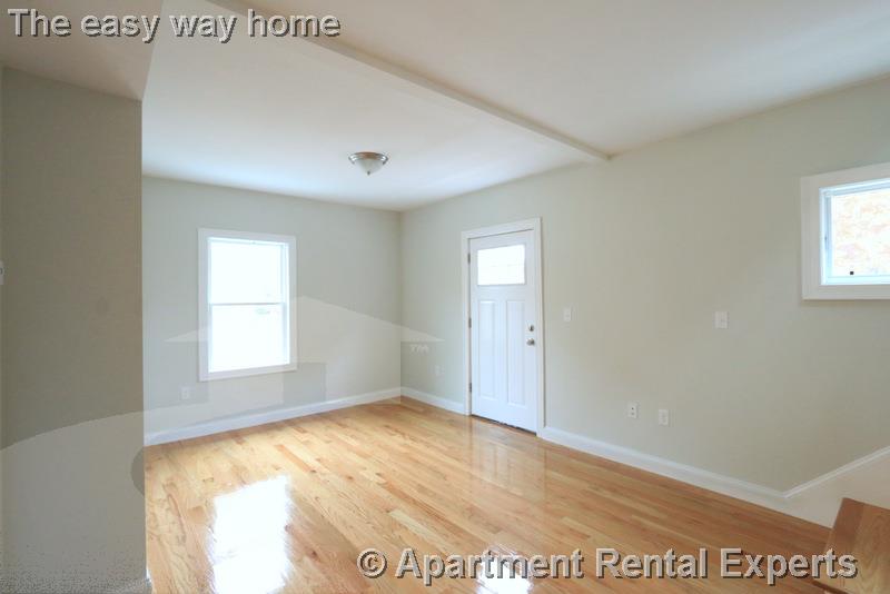 29 Elmwood St, Davis Square