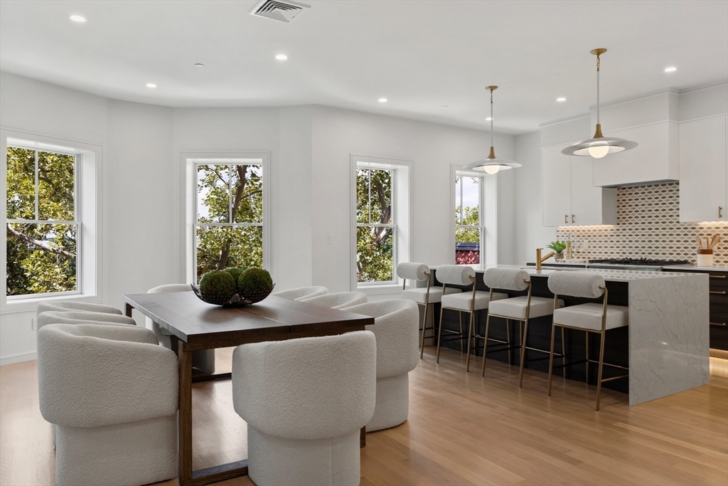 6 Claflin Rd, Aspinwall Hill