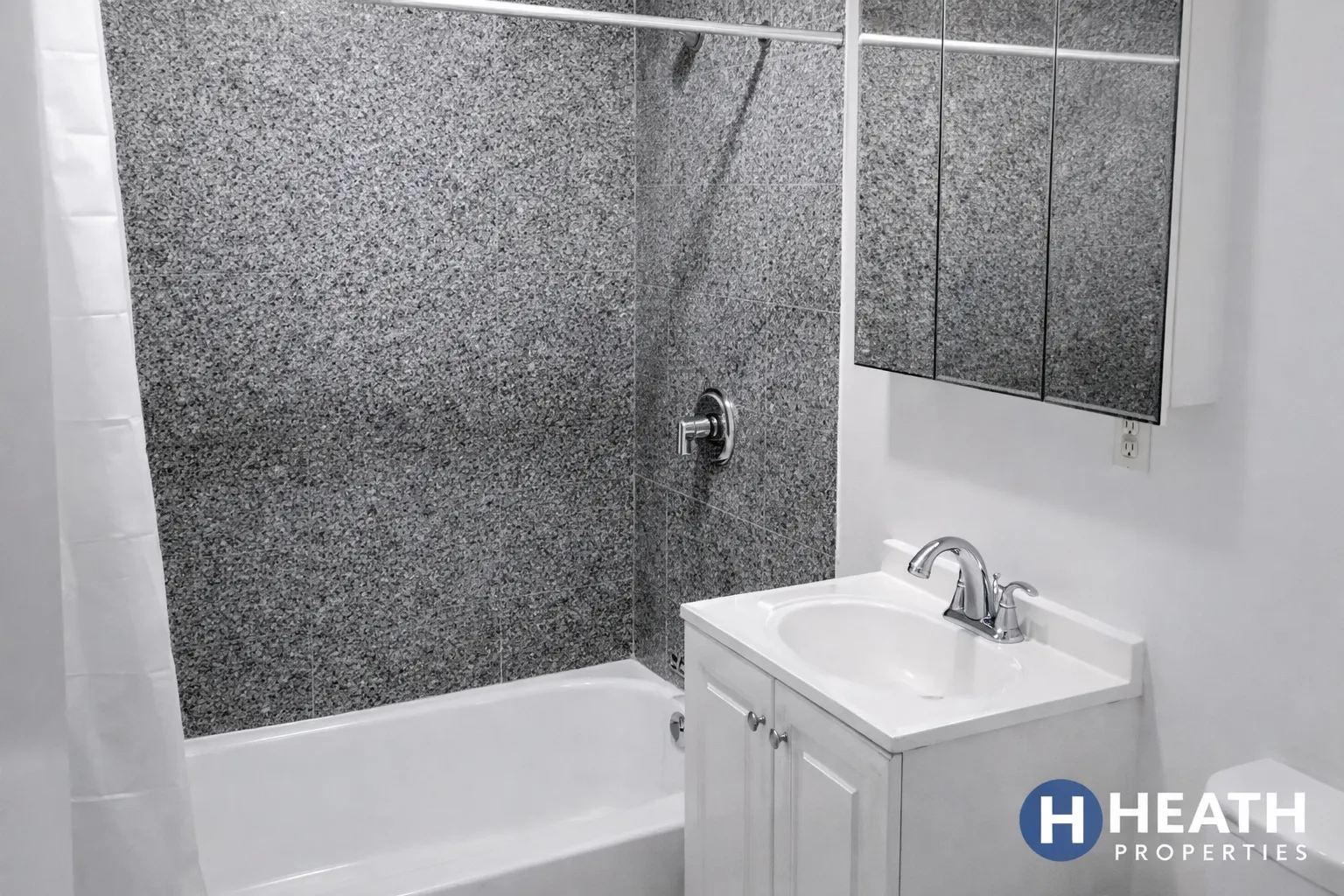 6 Bowdoin Park, Dorchester