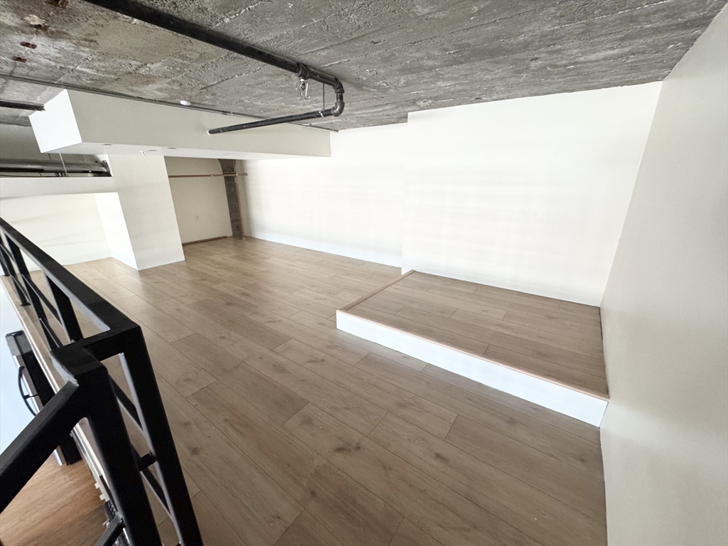 156 Porter, East Boston