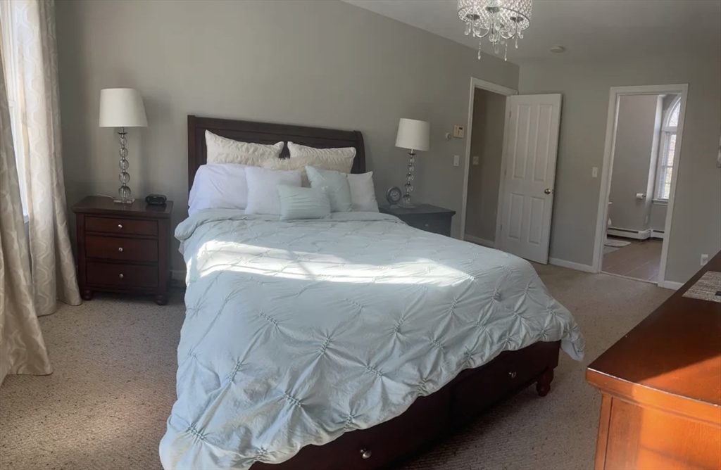 21 Shubert Rd, East Weymouth