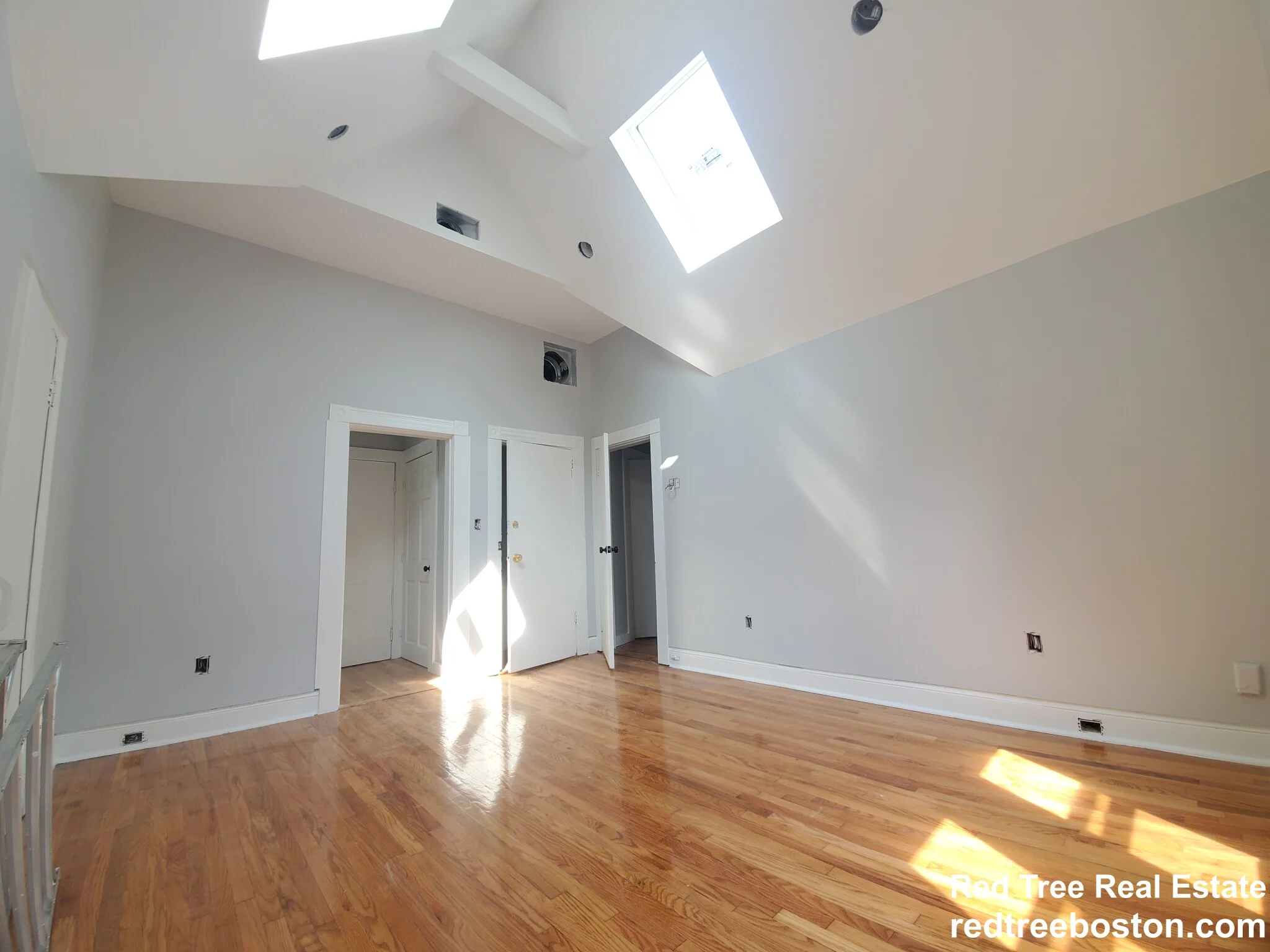 72 Marshall St, Medford