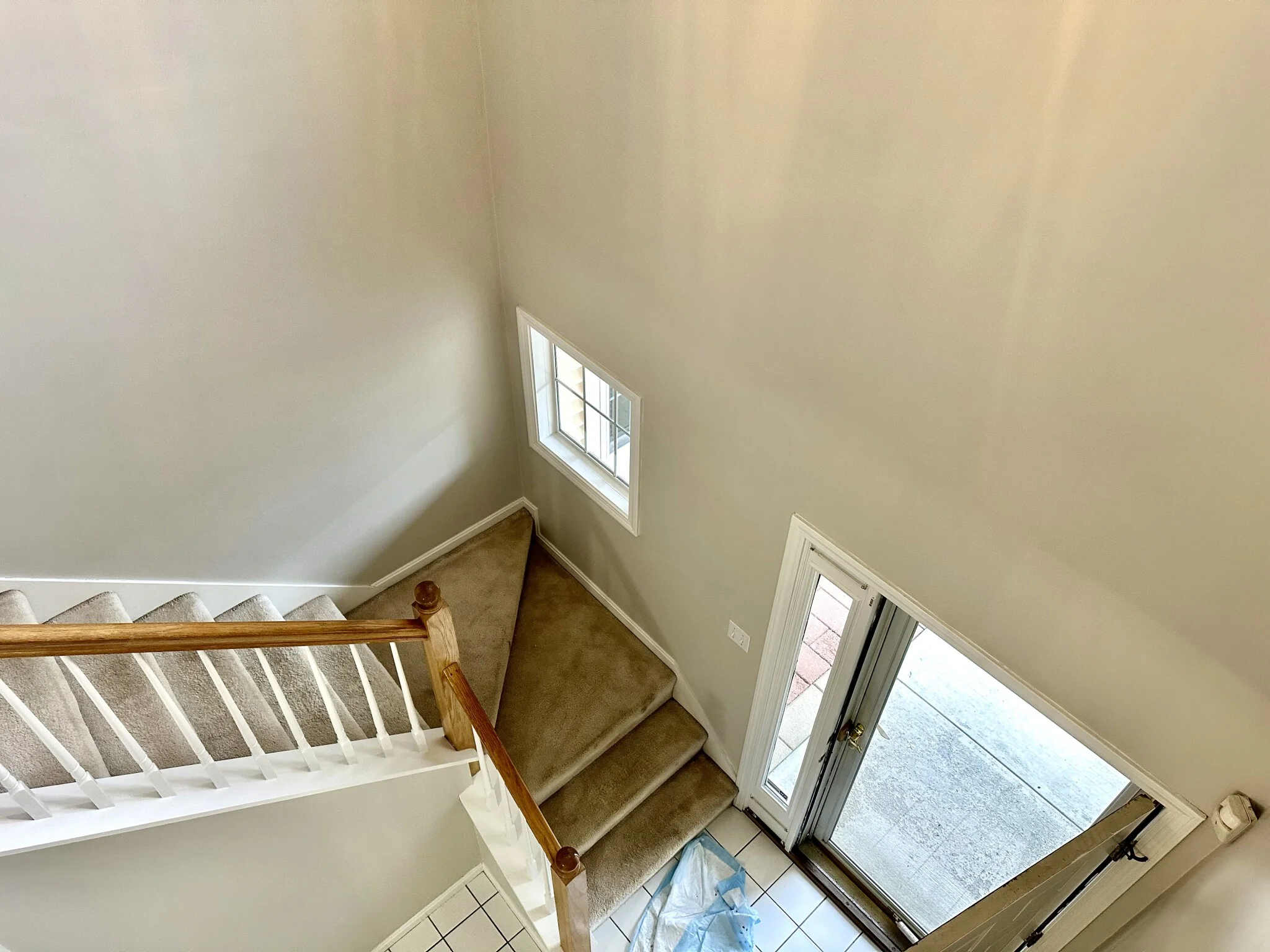 37 Village Dr, Quincy