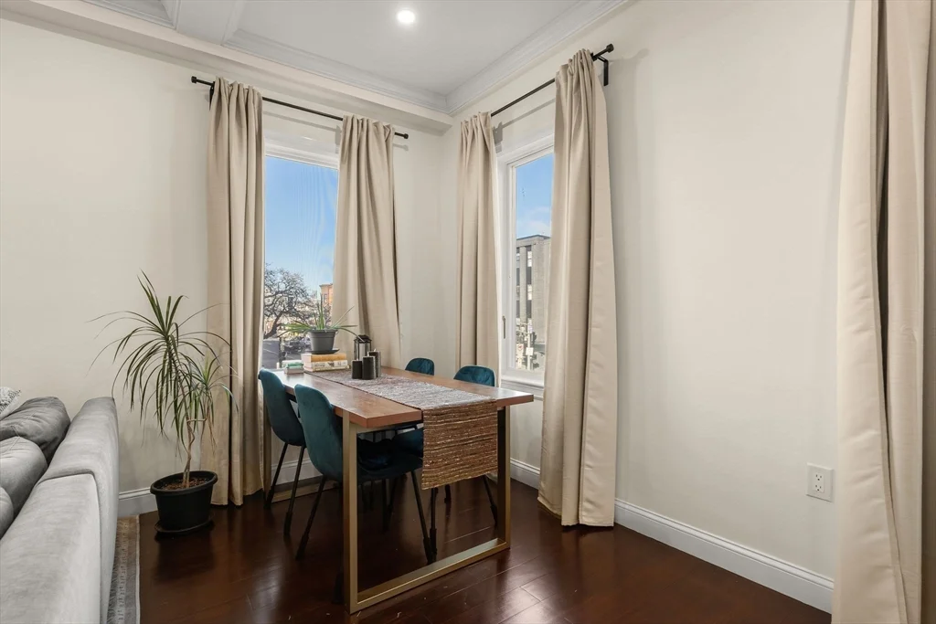 753 E Broadway, South Boston