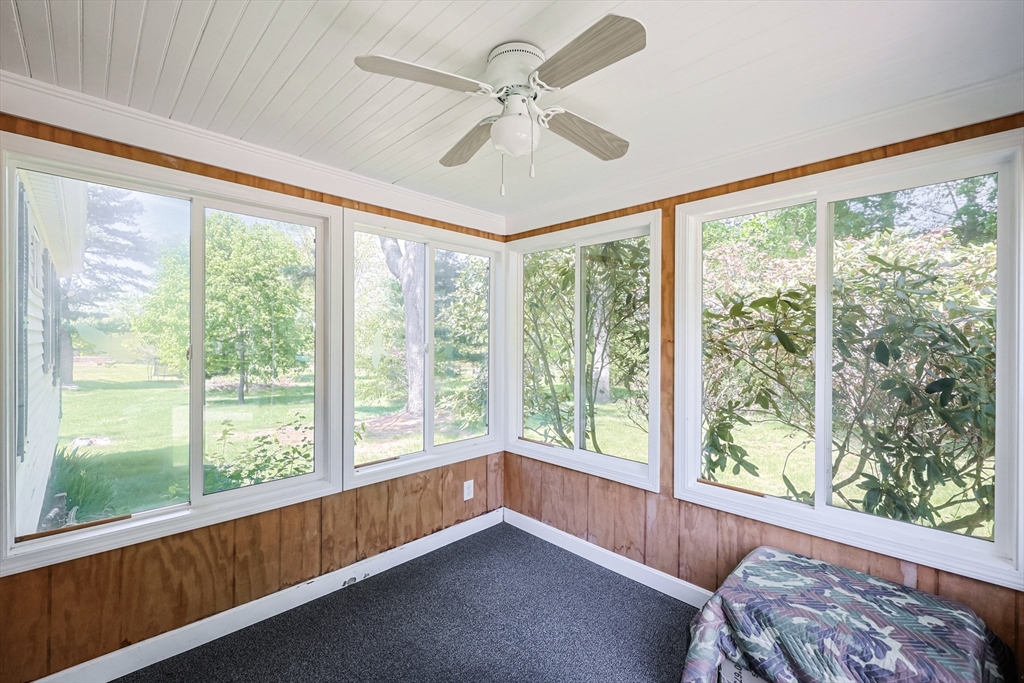 60 Verndale Ave, Attleboro