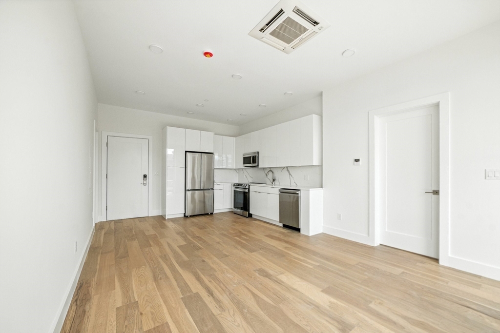 38 Hichborn, Brighton