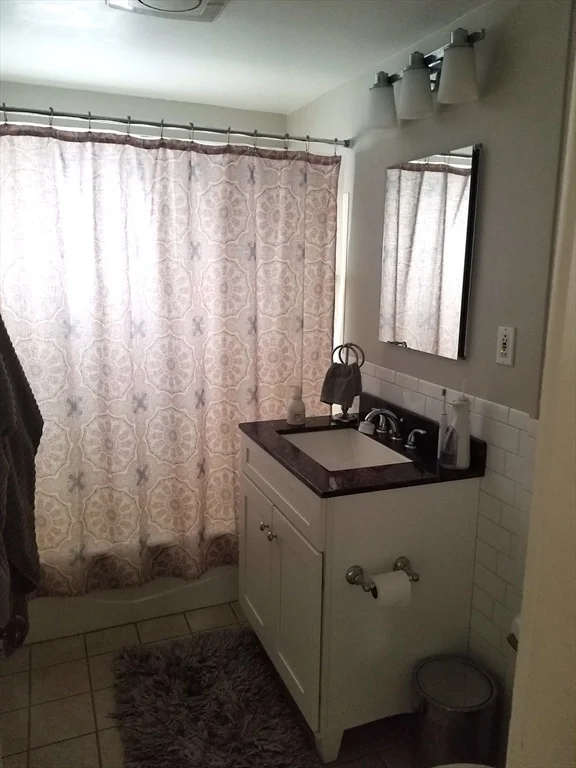 49 Newland Rd, Arlington