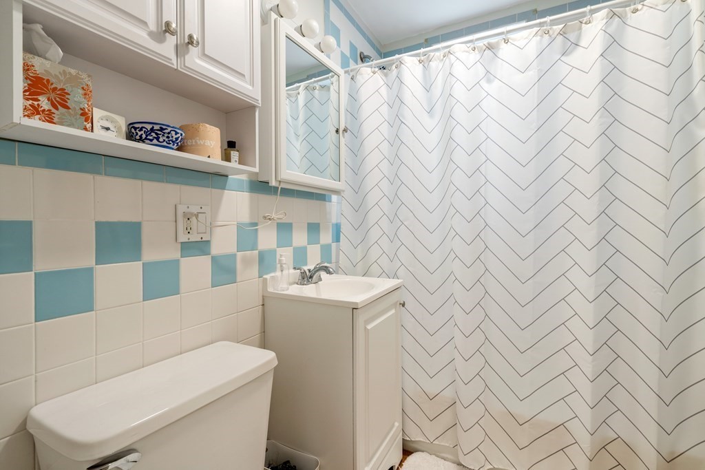 268 Windsor St, The Port