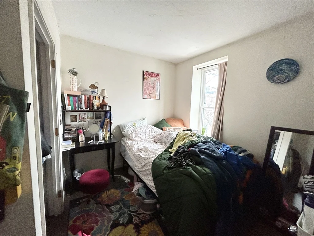 90 Hammond St, South End