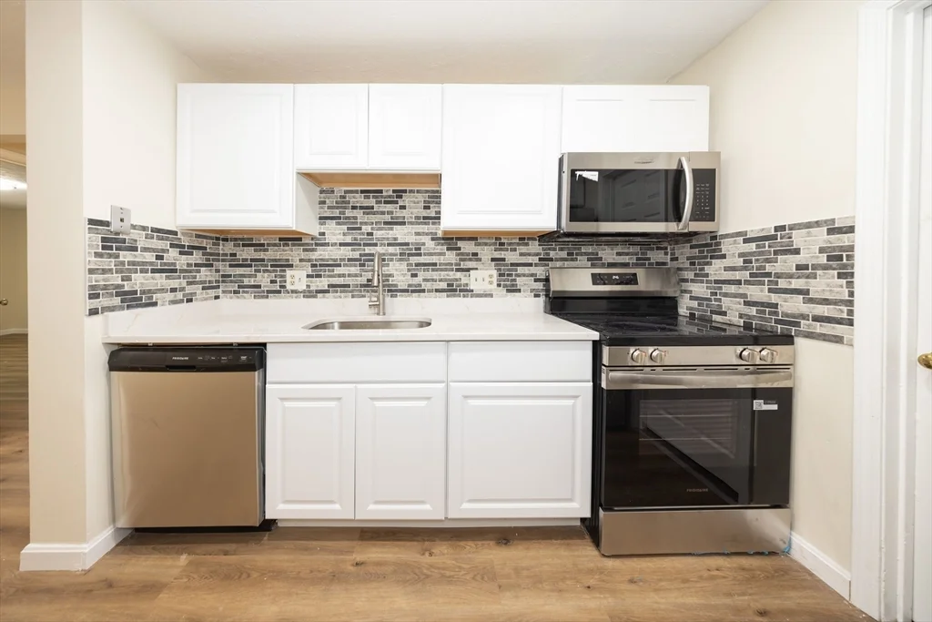 1203 Grafton St, Worcester
