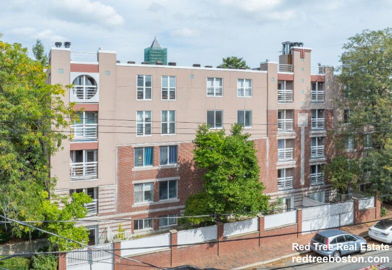 345 Franklin St, Riverside