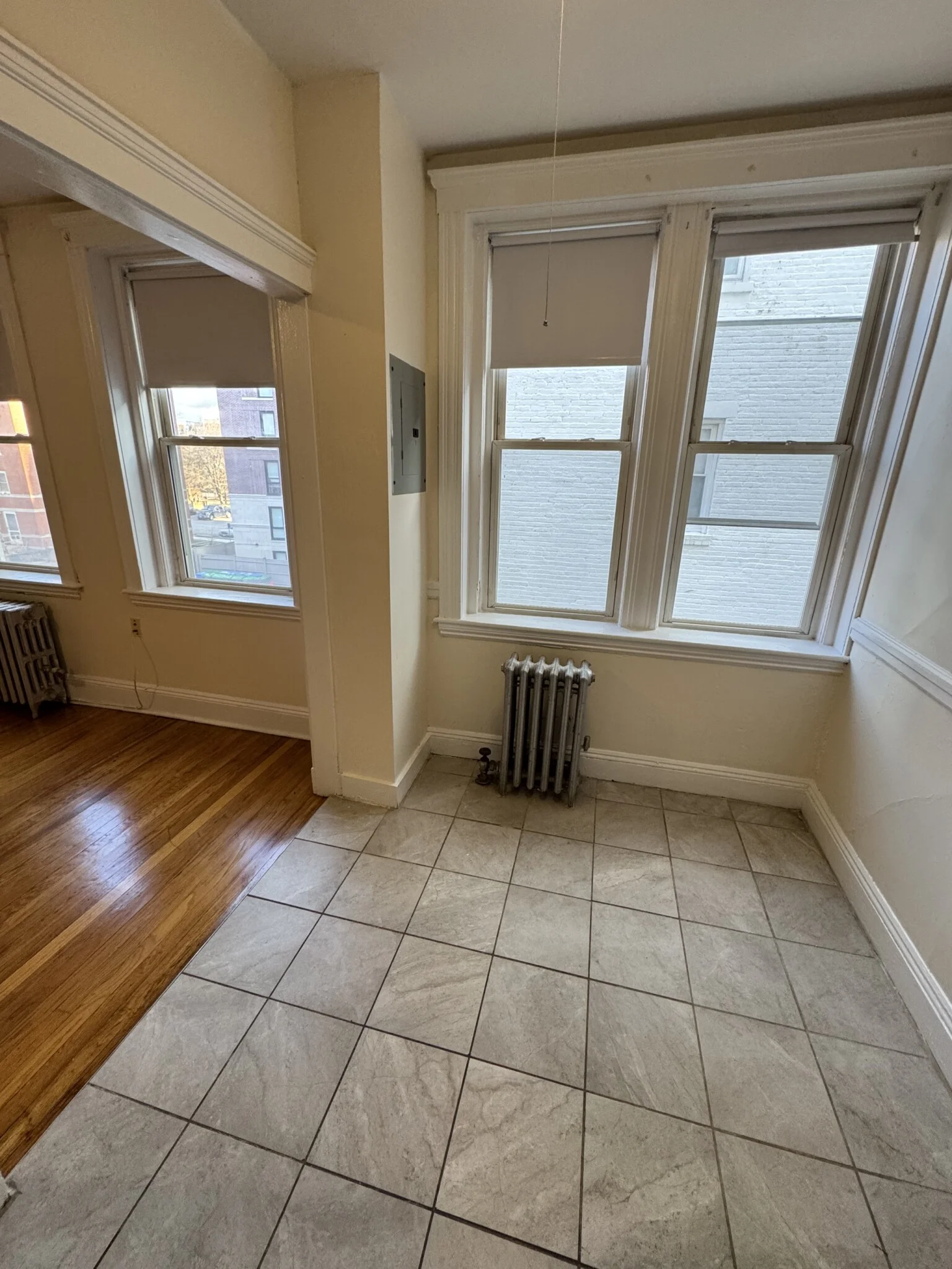 131 Washington St, Brighton