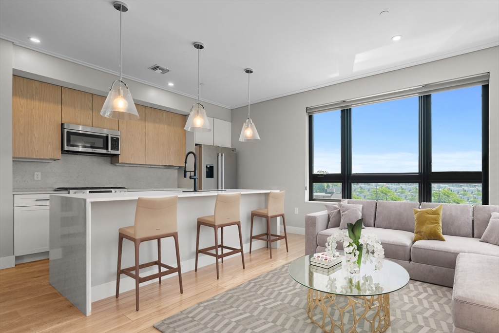 70 Leo Birmingham Pkwa, Allston