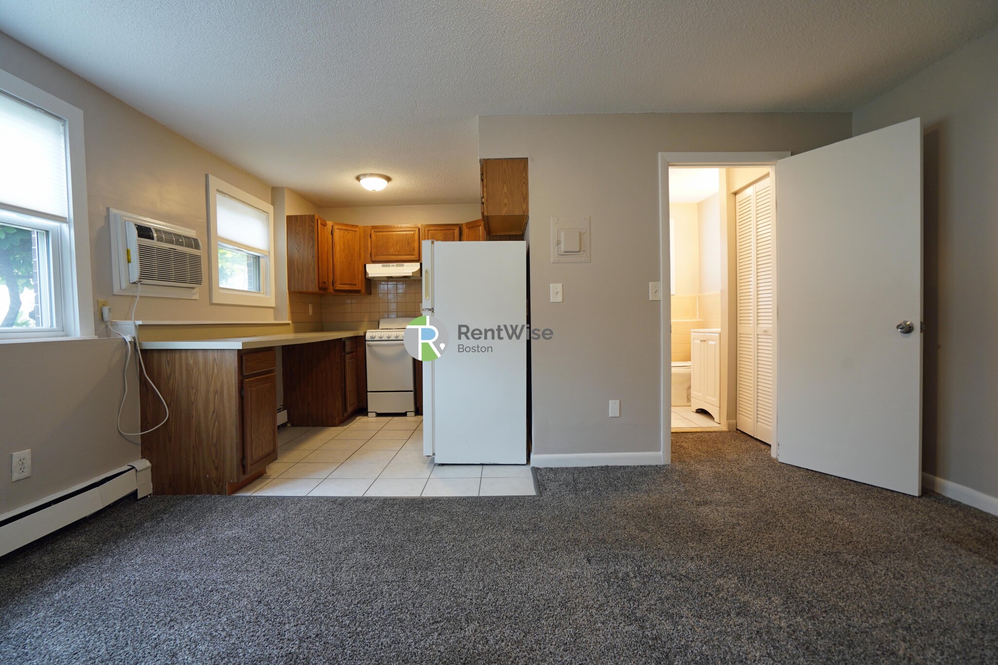 121 Ash St, South Side