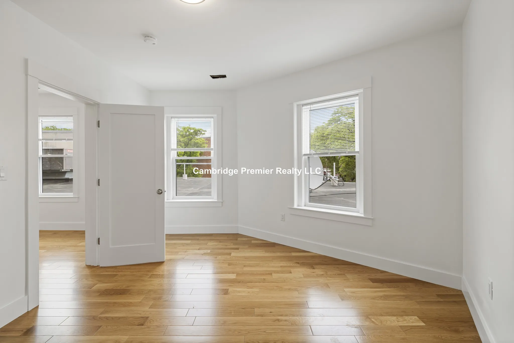 406 Columbia St, Wellington-Harrington