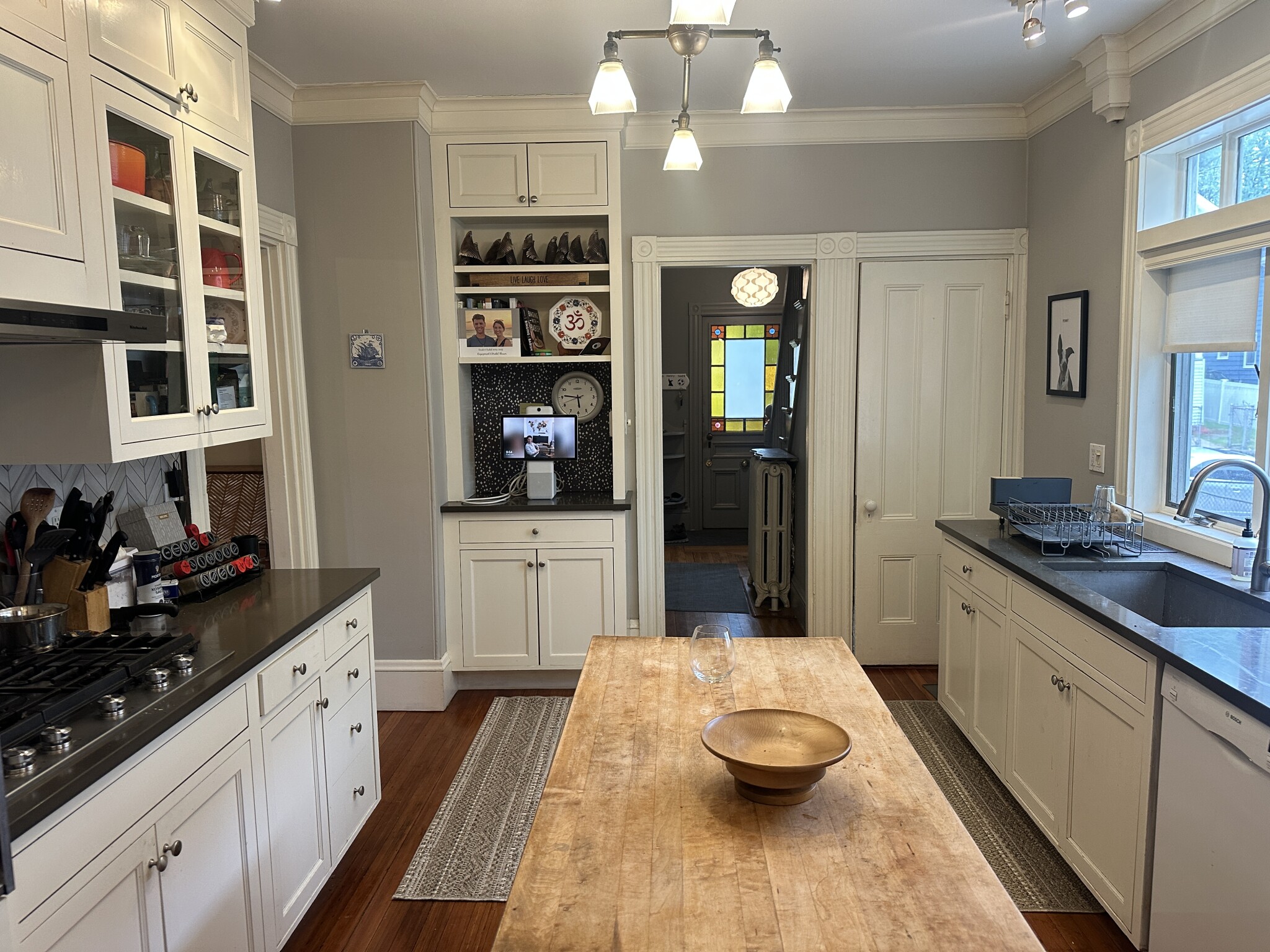 7 Gardenside St, Roslindale