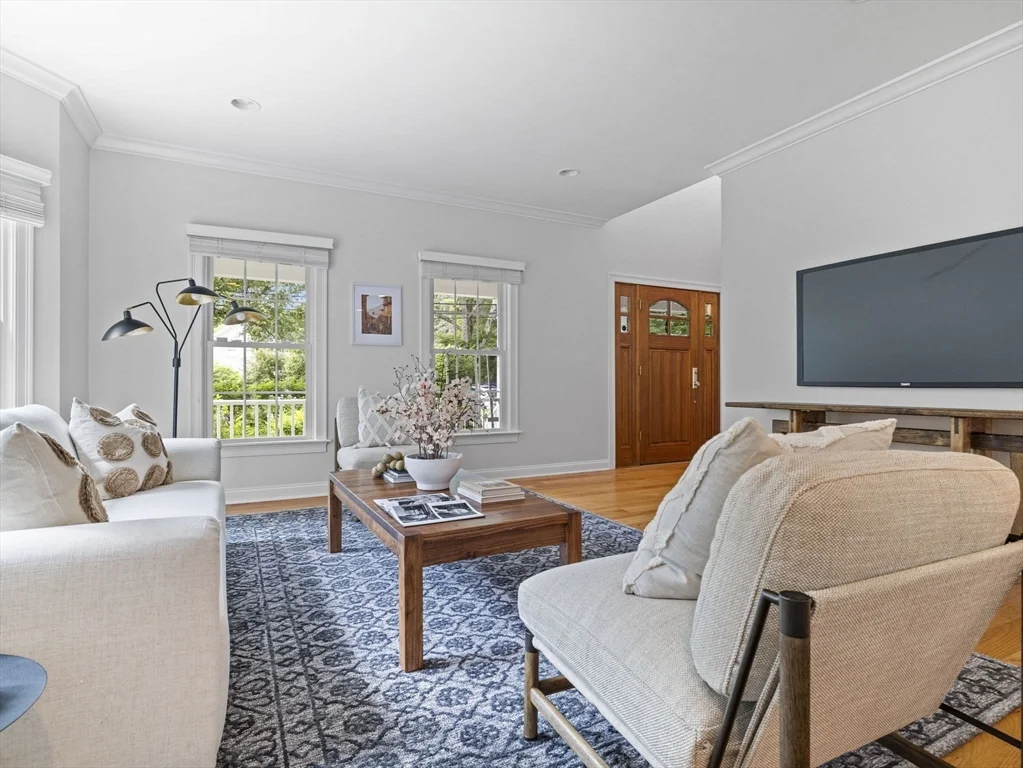 93 Goulding St W, Sherborn