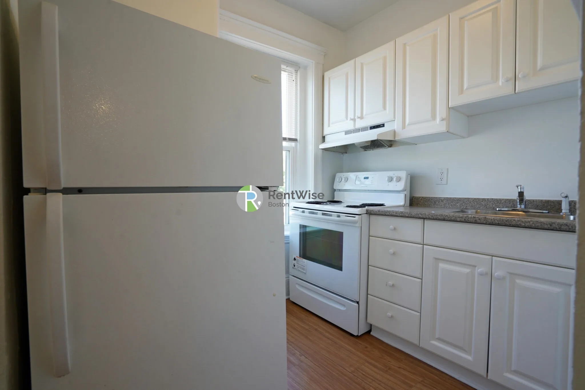 1322 Commonwealth Ave, Brighton