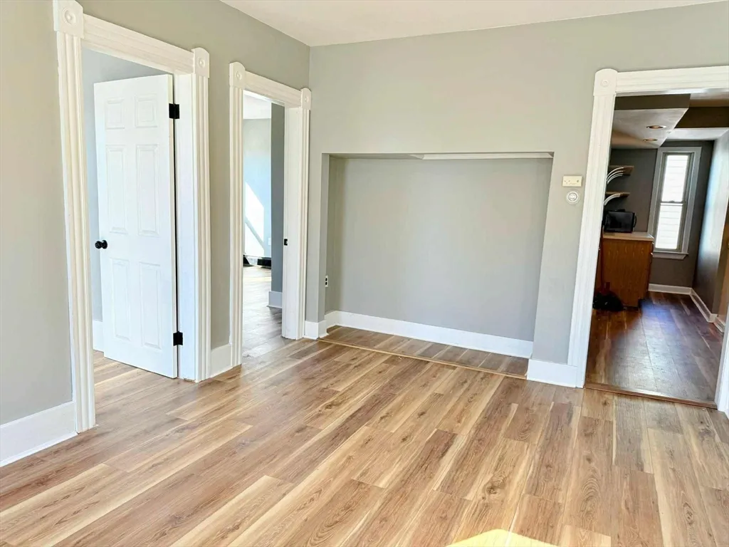 250 Pine St, Gardner