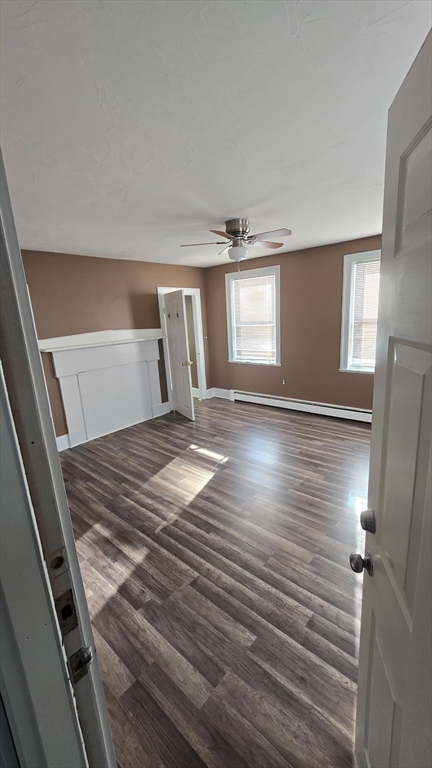 166 Pleasant St, Leominster