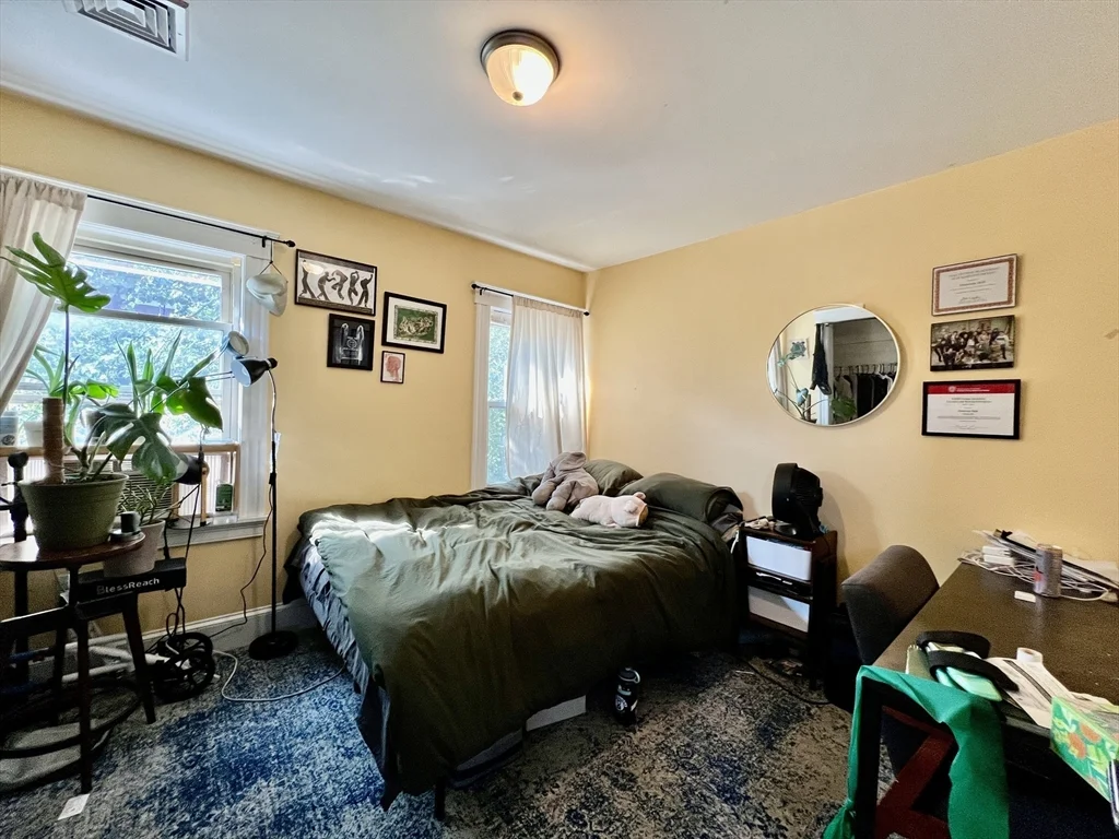 13 Centre St, Roxbury