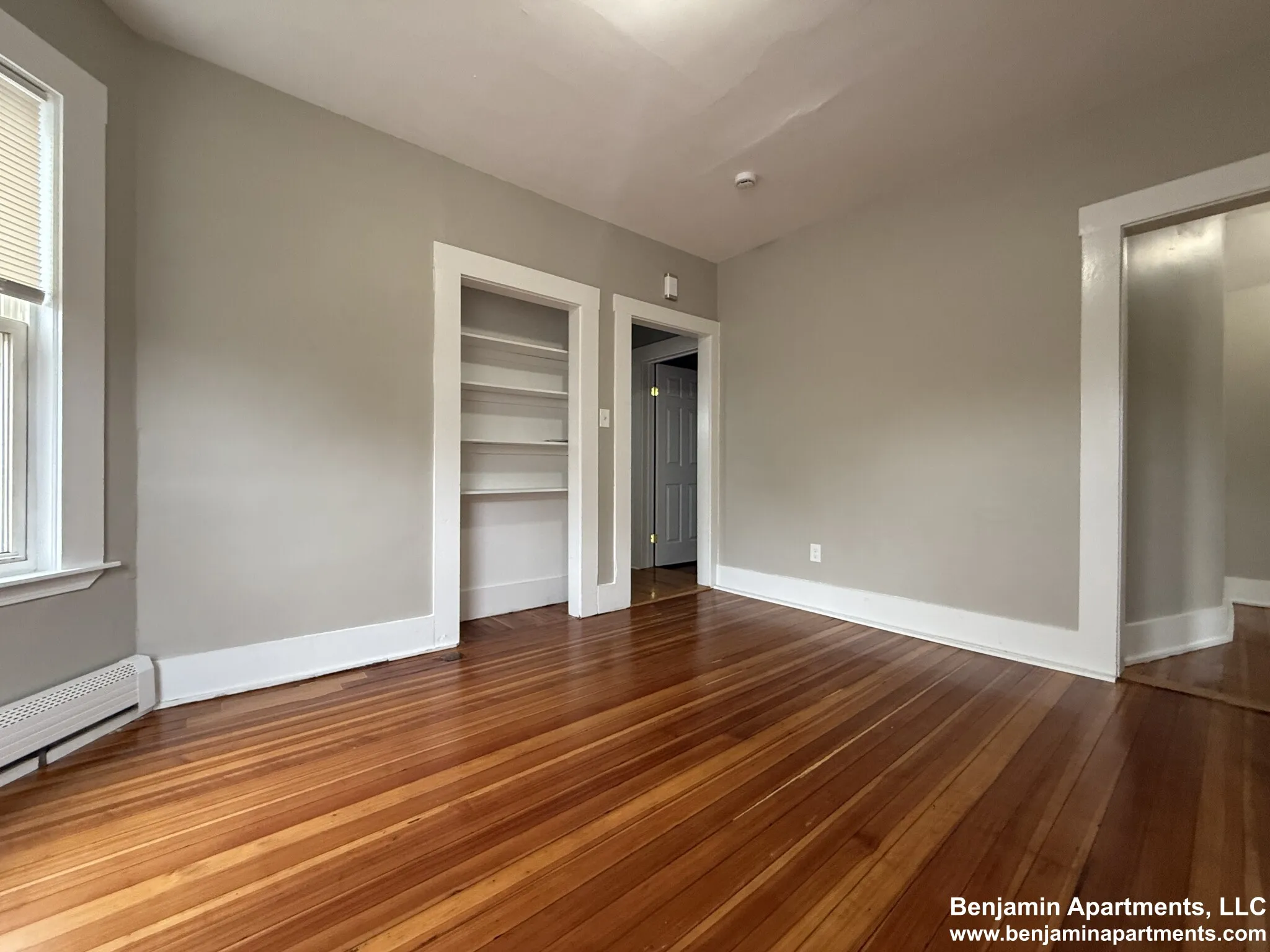 6 Bowdoin Park, Dorchester