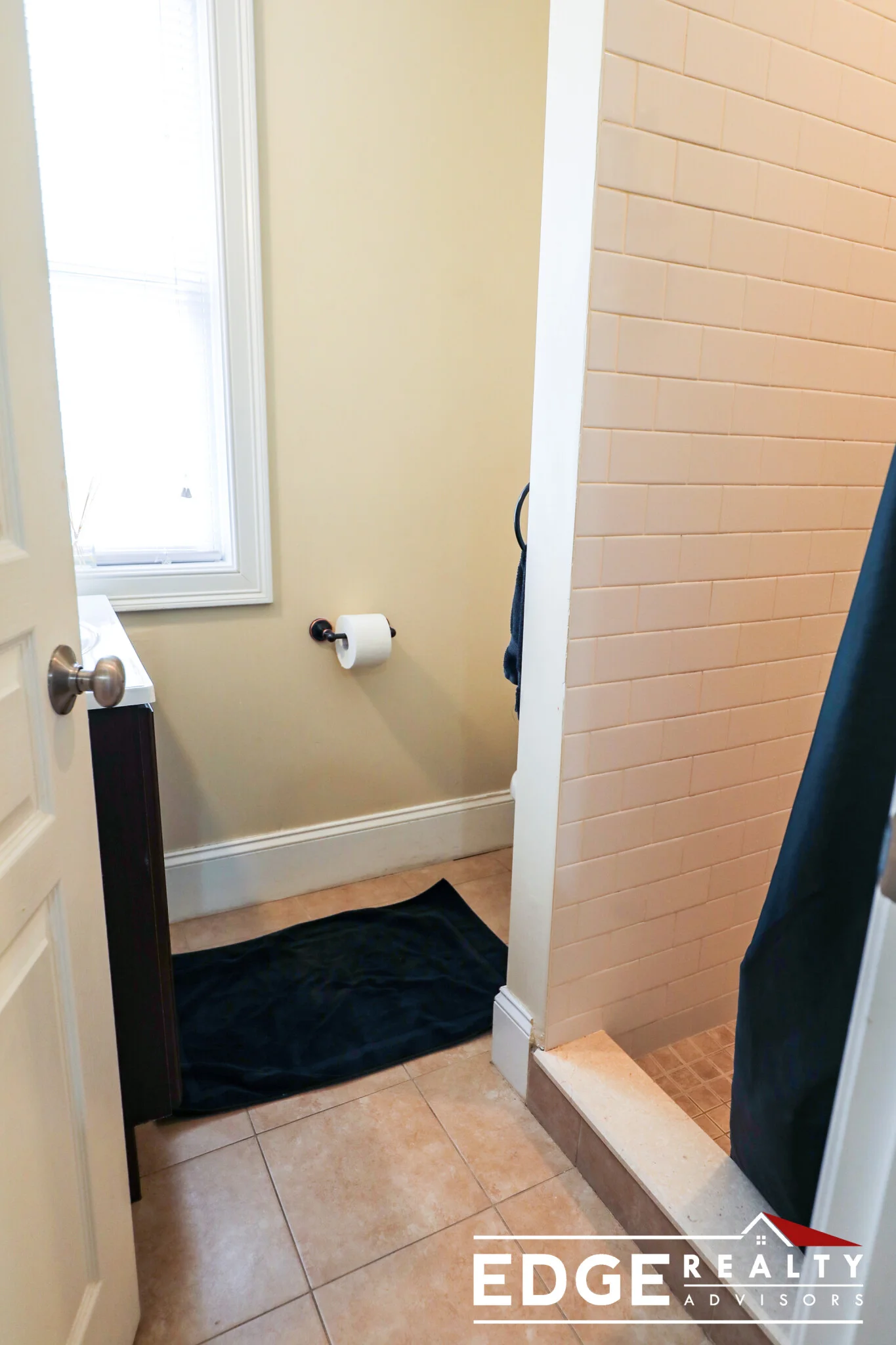 54 Atkins St, Oak Square