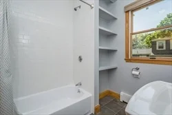 63 Pierrepont Rd, Newton Lower Falls