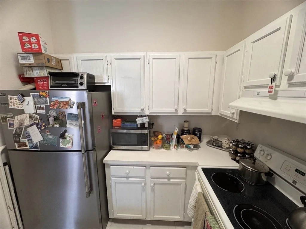 48 Forest St, Medford