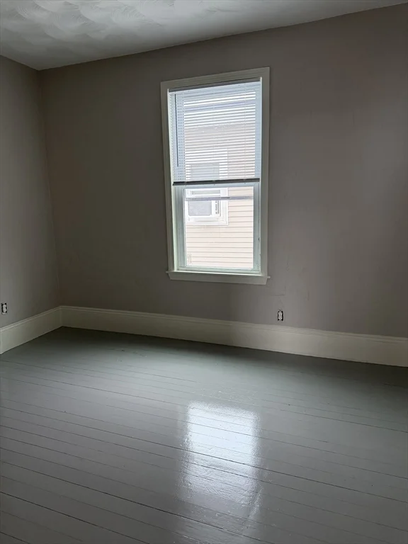 106 Malden St, Everett