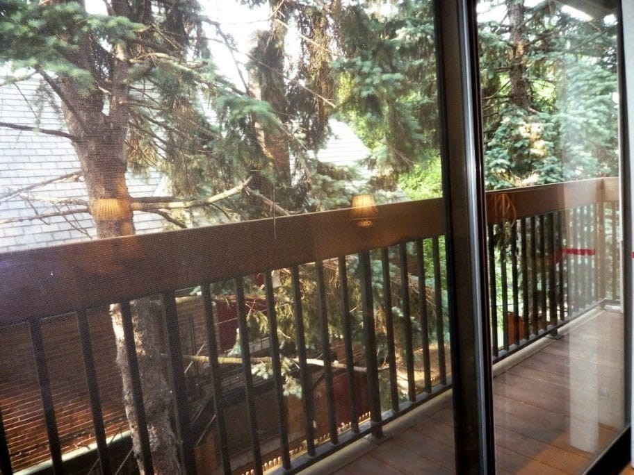 1643 Cambridge St, Mid-Cambridge