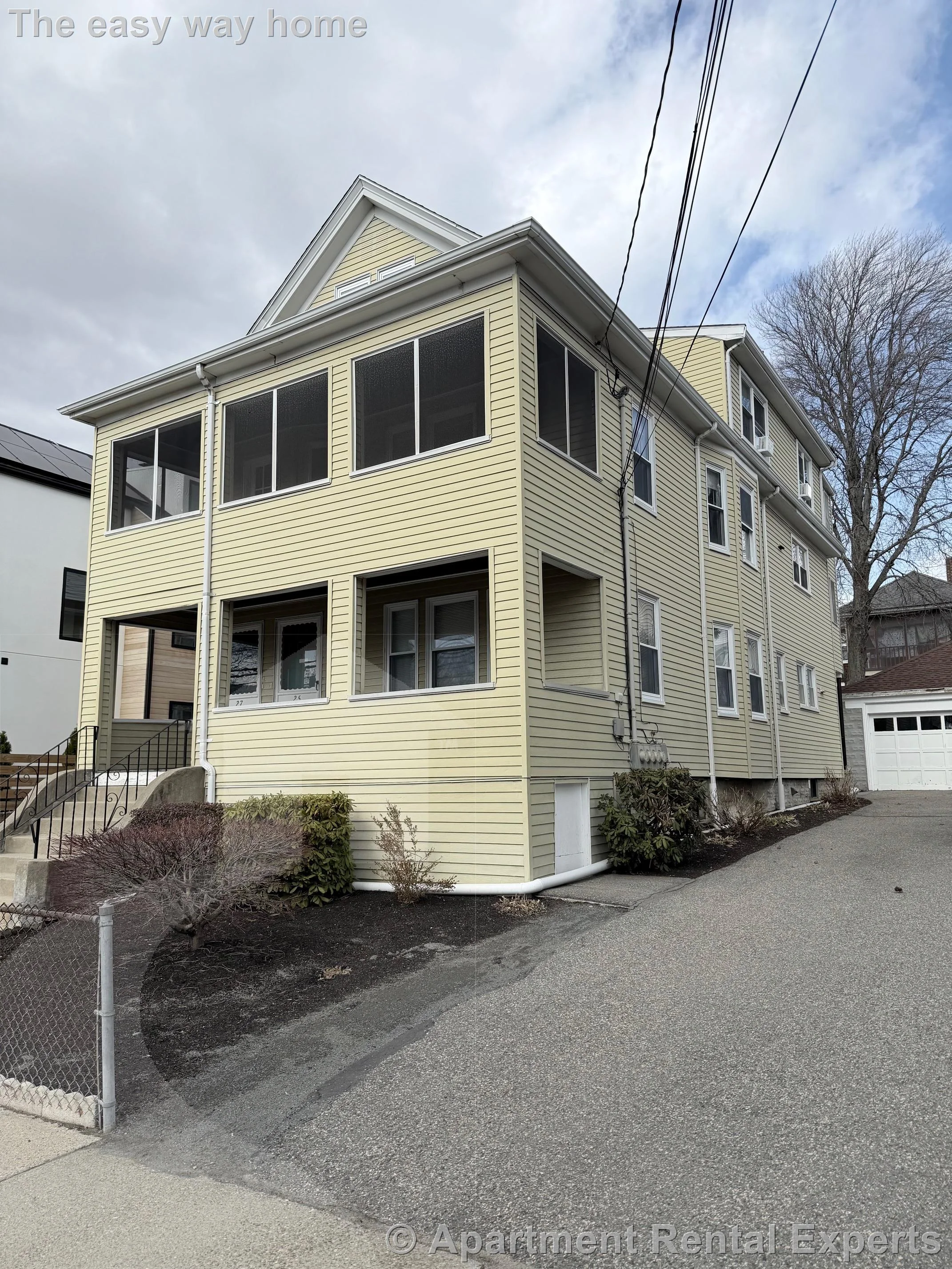 27 Conwell Ave, Teele Square