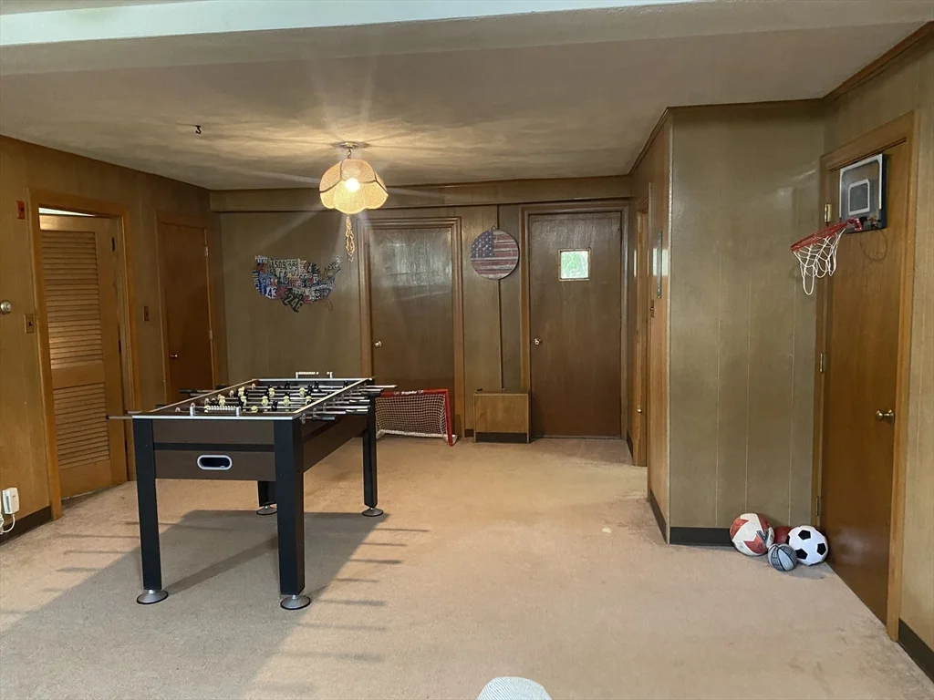 809 Central Ave, Needham