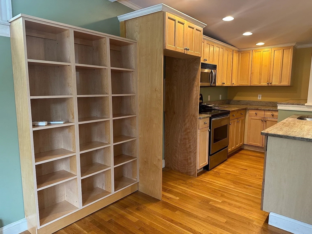 46 Spring St, East Cambridge