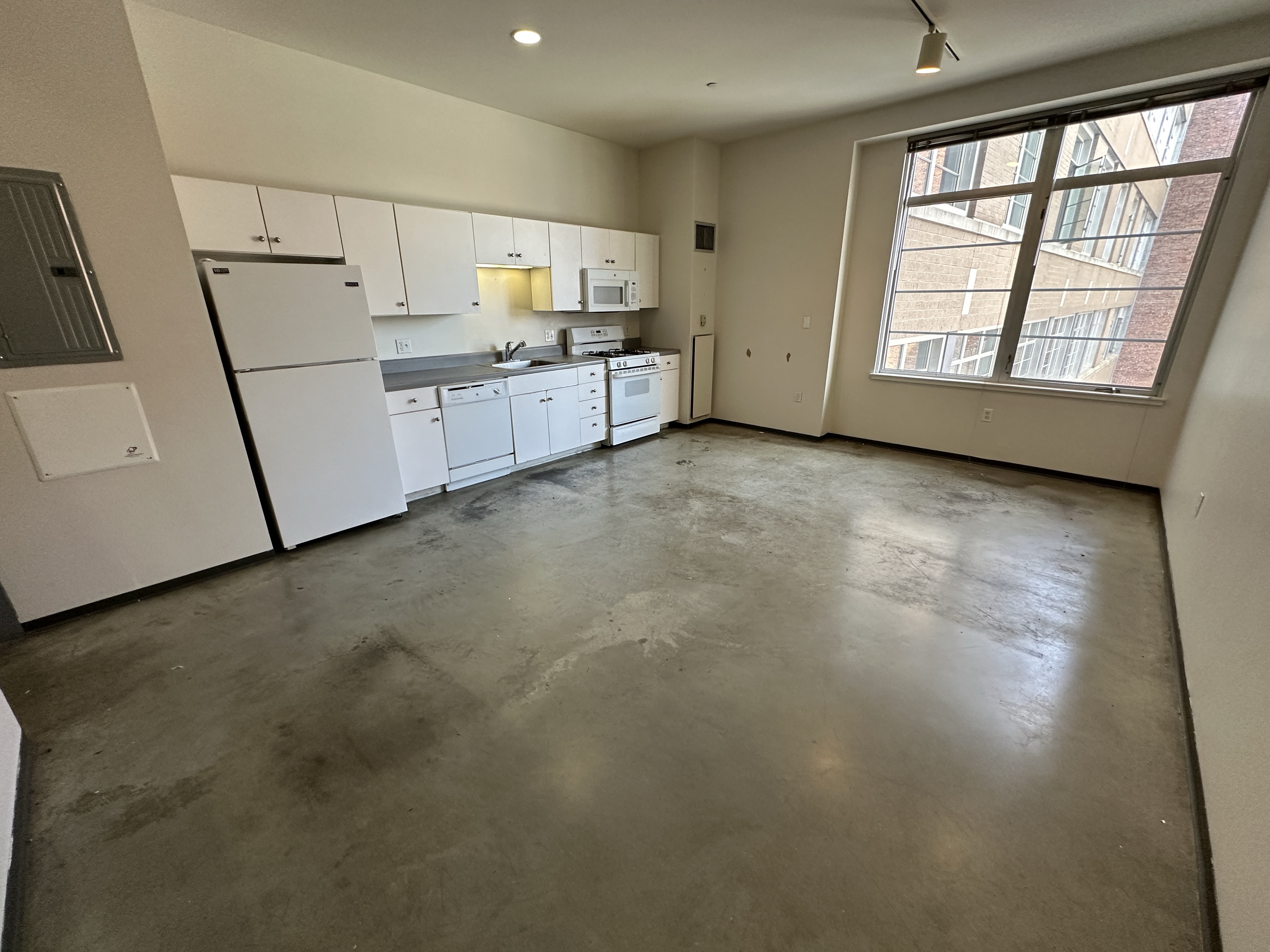 160 East Berkeley St, South End