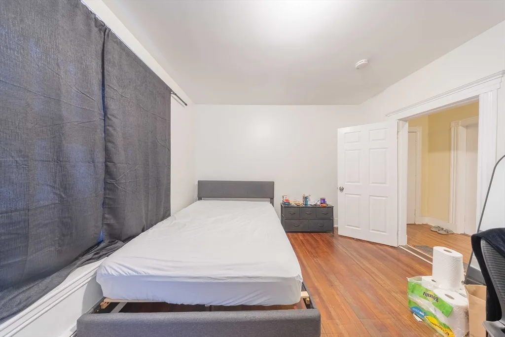 62 Empire St, Allston