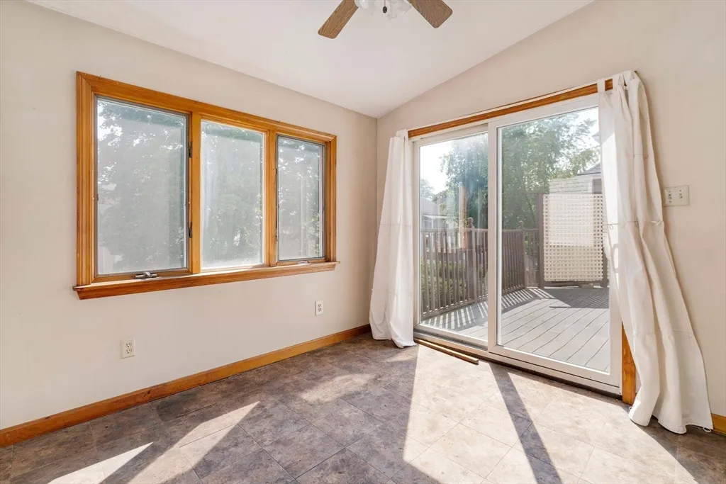 18 Newcastle Rd, Brighton