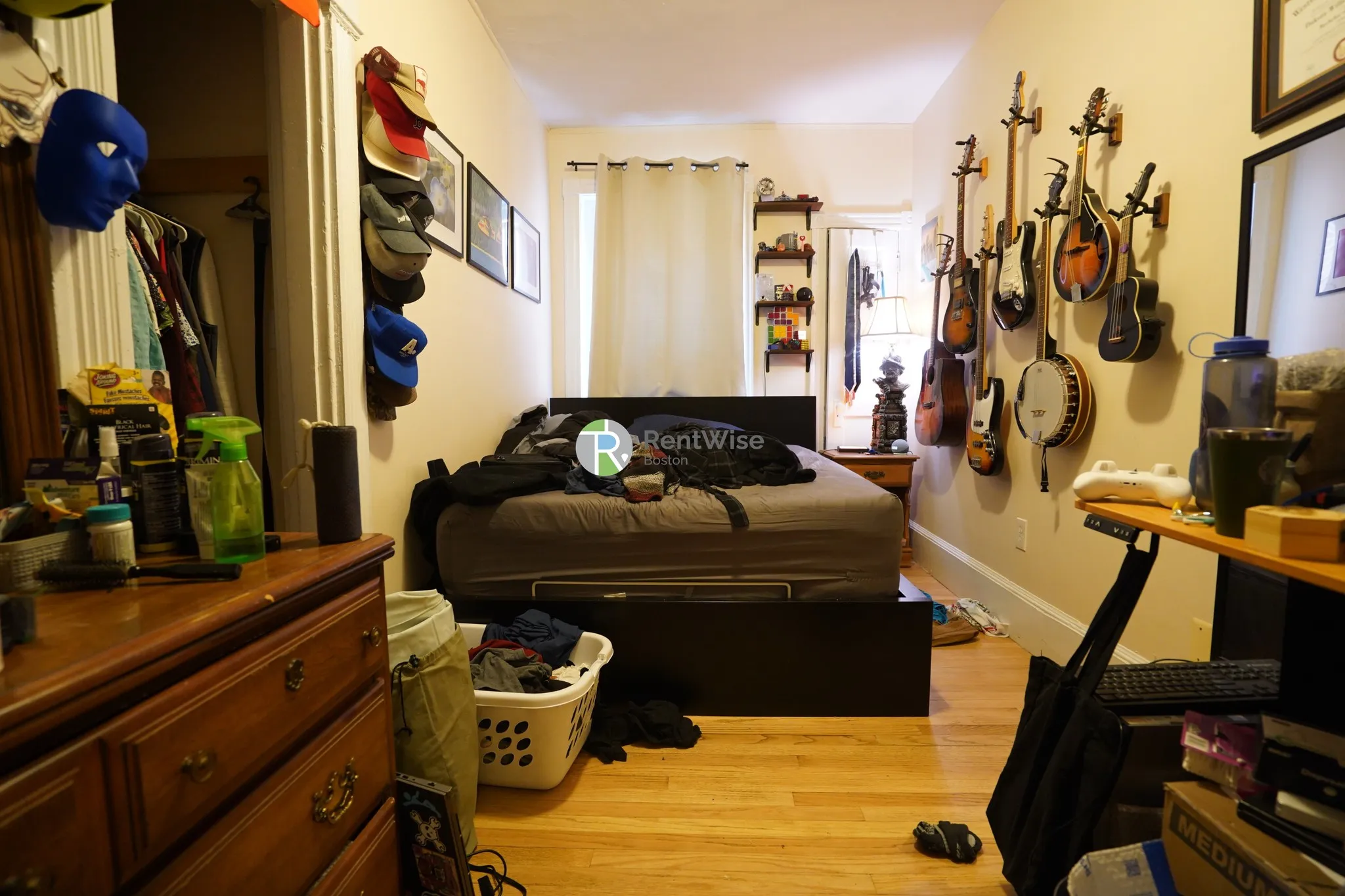 10 Foster St, Coolidge Corner