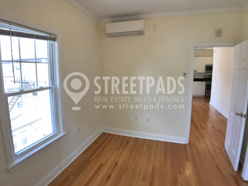 65 Langdon St, Neighborhood Nine