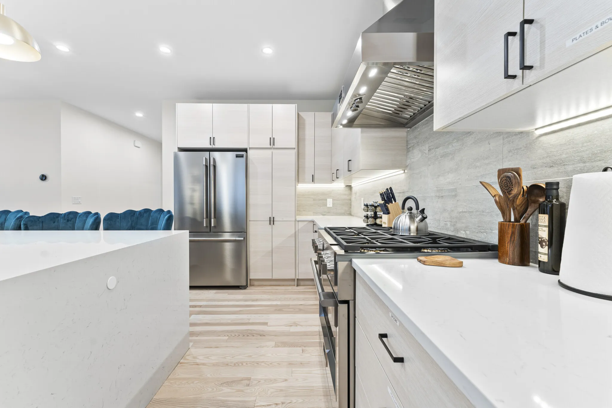 21 Bolton St, South Side