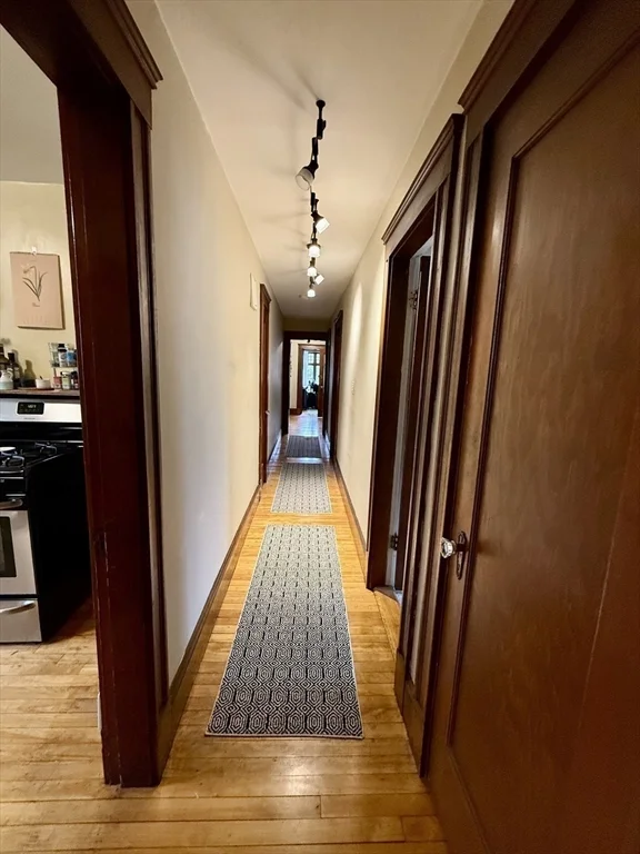 15 Stetson St, Coolidge Corner